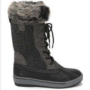 Northside snow boots.